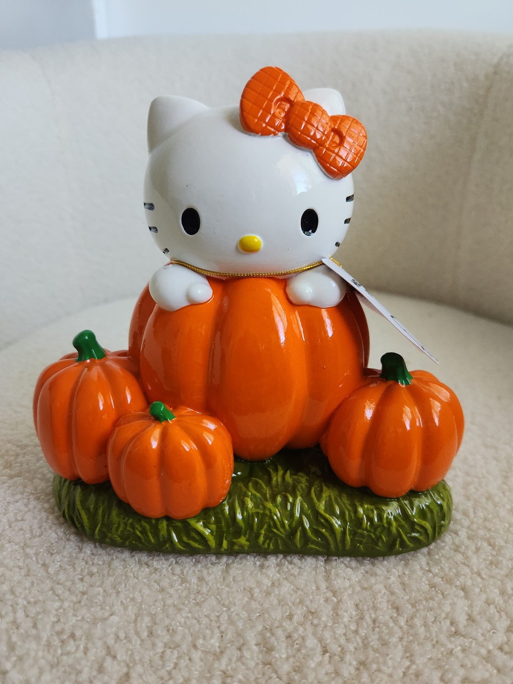 Hello Kitty Orange Pumpkin Figurine - Seasonal Home Accent
